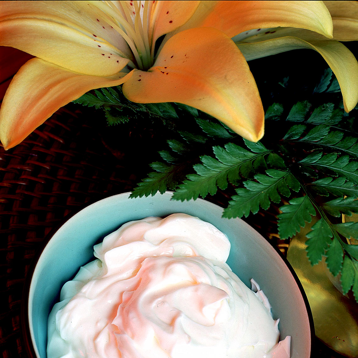 cream&flora